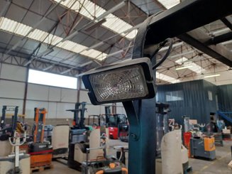 Carrello elevatore frontale a 3 ruote Caterpillar EP18KT - 7
