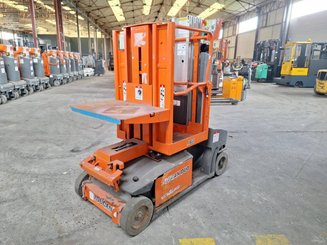 Navicella a gruppo di sollevamento verticale JLG TOUCAN DUO