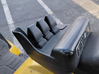 Carrelli elevatori a gas Yale GLP20SVX-VALUE