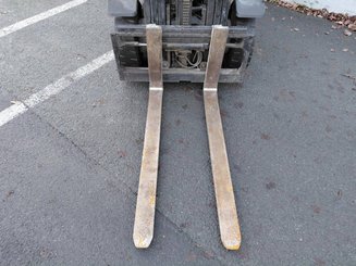 Carrelli elevatori a gas Yale GLP20SVX-VALUE