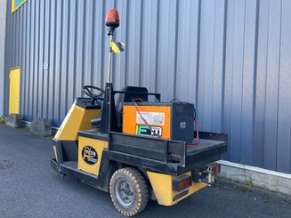 Trattore Spijkstaal 210