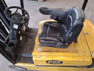 Carrelli elevatori elettrici Yale ERP16VF LWB