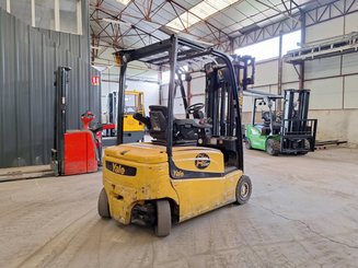Carrelli elevatori elettrici Yale ERP16VF LWB - 2