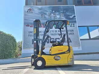 Carrelli elevatori elettrici Yale ERP16VT SWB