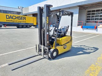 Carrelli elevatori elettrici Yale ERP16VT SWB