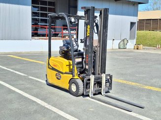 Carrelli elevatori elettrici Yale ERP16VT SWB