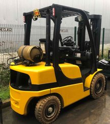 Carrello elevatore frontale a 4 ruote Yale GLP25VX - 1