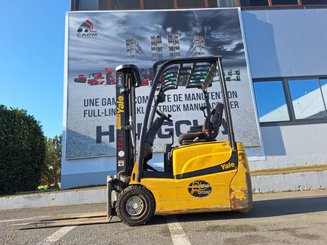 Carrelli elevatori elettrici Yale ERP16VT SWB