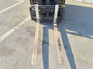 Carrelli elevatori elettrici Yale ERP16VT SWB