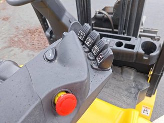 Carrelli elevatori elettrici Yale ERP25VL - 15