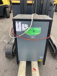 Carrelli retrattili Yale MR14 - 8