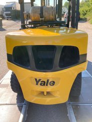 Carrello elevatore frontale a 4 ruote Yale GLP55VX - 5
