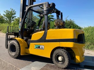 Carrello elevatore frontale a 4 ruote Yale GLP55VX - 1