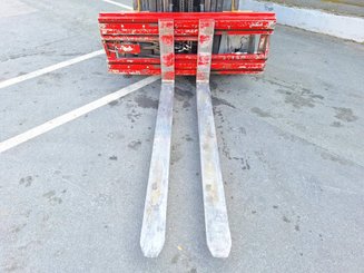 Carrelli elevatori elettrici Yale ERP50VM