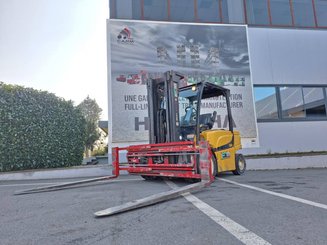Carrelli elevatori elettrici Yale ERP50VM
