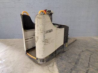 Transpallet con pedana Crown WT3040
