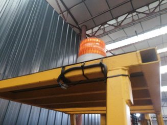 Carrello elevatore frontale a 3 ruote Peg F2050EB