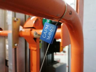 Navicella a gruppo di sollevamento verticale JLG TOUCAN DUO