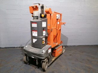 Navicella a gruppo di sollevamento verticale JLG TOUCAN DUO