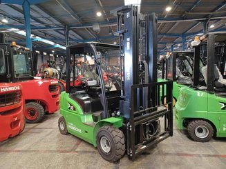 Carrello elevatore frontale a 4 ruote Hangcha XC30i