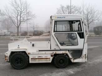 Trattori portuali Charlatte T135 - 1