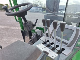 Carrelli multidirezionali Combilift CBE2500