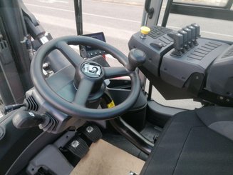 Carrello elevatore frontale a 4 ruote Kalmar DCG160-12 - 10