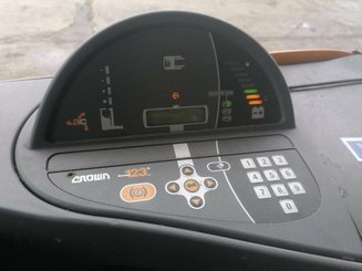 Carrelli retrattili Crown ESR5000-1.6