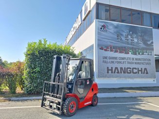 Carrello elevatore frontale a 4 ruote Hangcha XF25D