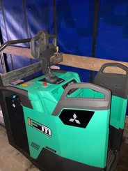 Transpallet con pedana Mitsubishi PBF25N3R MITSUBISHI