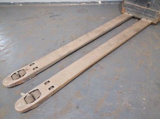 Transpallet guida in accompagnamento Crown WP3020 - 5