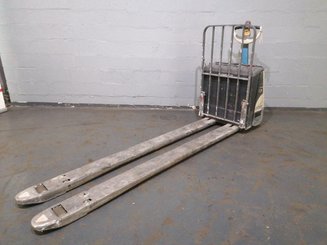 Transpallet guida in accompagnamento Crown WP3020-2.0