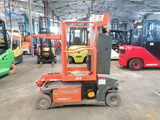 Navicella a gruppo di sollevamento verticale JLG TOUCAN DUO