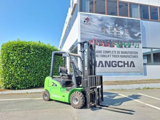 Carrello elevatore frontale a 4 ruote Hangcha XC30i