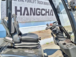 Carrello elevatore frontale a 4 ruote Hangcha XC30i
