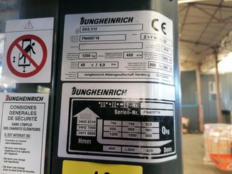 Carrelli commissionatori combinato Jungheinrich EKS312