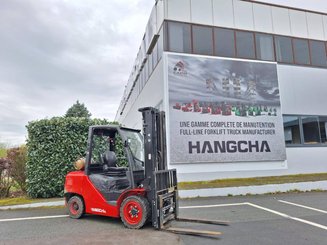 Carrello elevatore frontale a 4 ruote Hangcha XF35G