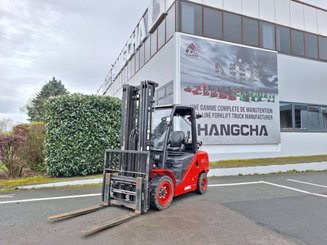 Carrello elevatore frontale a 4 ruote Hangcha XF35G