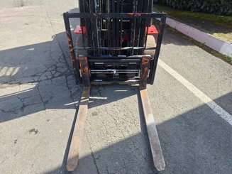 Carrello elevatore frontale a 4 ruote Hangcha XF25G