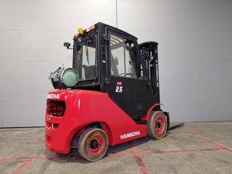 Carrello elevatore frontale a 4 ruote Hangcha XF25G