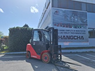 Carrello elevatore frontale a 4 ruote Hangcha XF25G