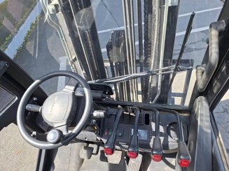 Carrello elevatore frontale a 4 ruote Hangcha XF25G