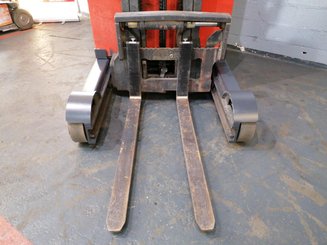 Carrelli retrattili Fenwick R20 - 7