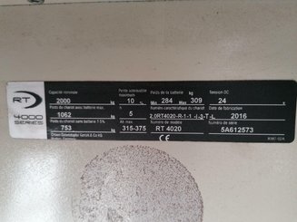 Transpallet con pedana Crown RT4000