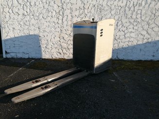 Transpallet con pedana Crown RT4000