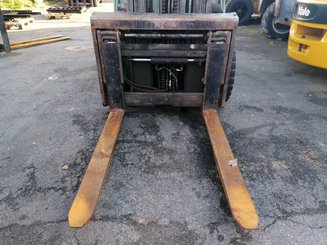 Carrello elevatore frontale a 4 ruote Caterpillar GP30N - 1
