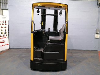Carrelli retrattili Caterpillar NR16N