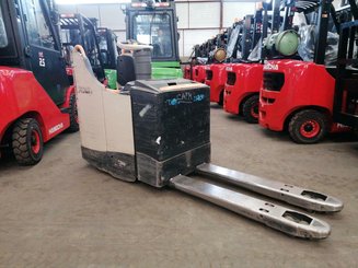 Transpallet guida in accompagnamento Crown WT3040 - 1