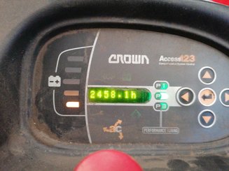 Transpallet guida in accompagnamento Crown WT3040 - 9