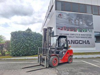 Carrello elevatore frontale a 4 ruote Hangcha XF35G